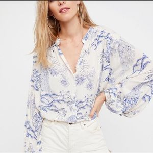 Free People Billowing Blouse Sz XS. Oversized fit!